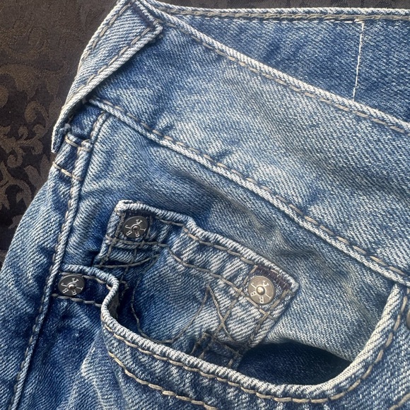 True Religion GENO Relaxed Slim size 33
Inseam 34” - Picture 5 of 8